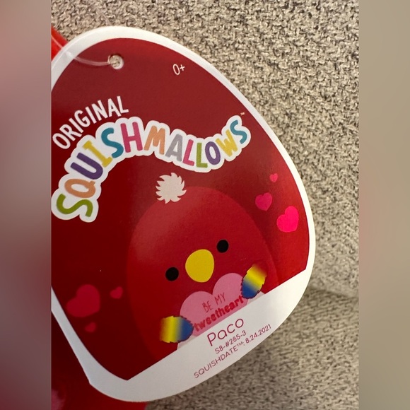 Nwt  🦜 8" Paco Parrot Be My Sweetheart Valentine Squishmallow - Picture 3 of 4